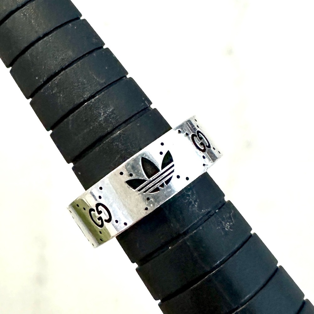 Gucci x Adidas Wide Band Sterling Silver Ring - Picture 4 of 6